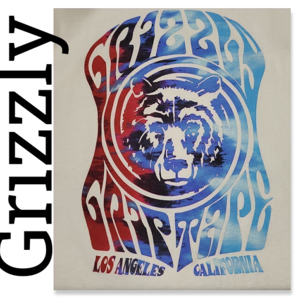 NWOT Grizzly Crew Neck Tee